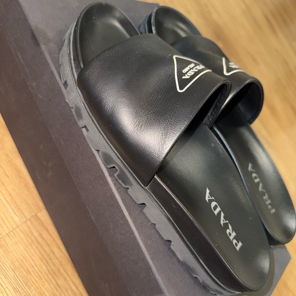 Prada Pool slide 'Black' - Picture 4 of 5